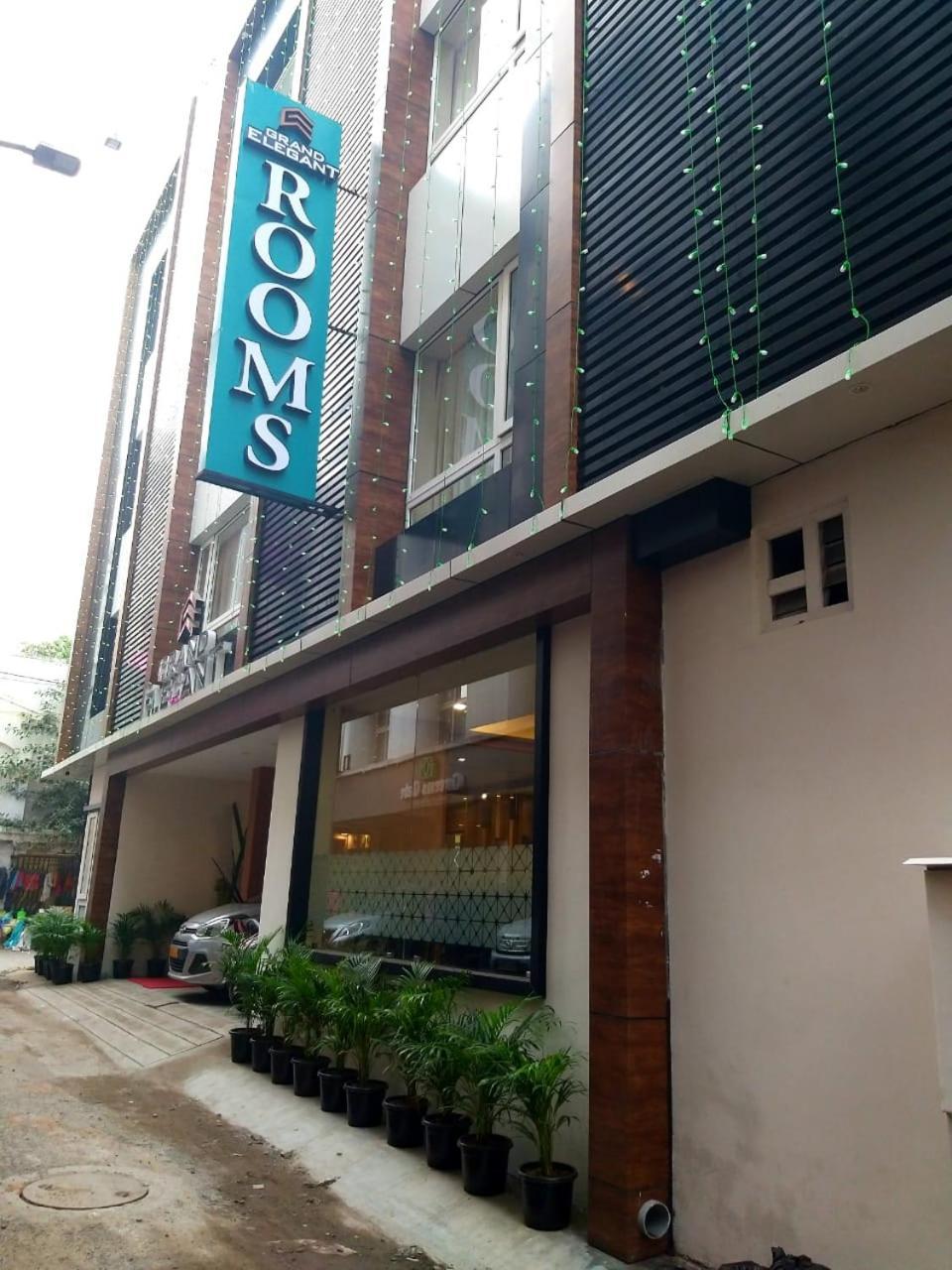 Grand Elegant Hotel Madras Buitenkant foto